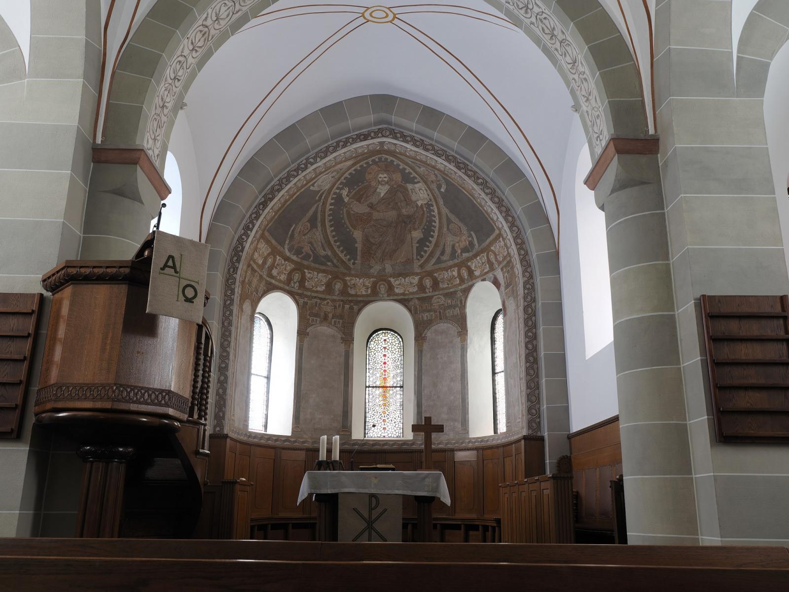 Chor und Apsis