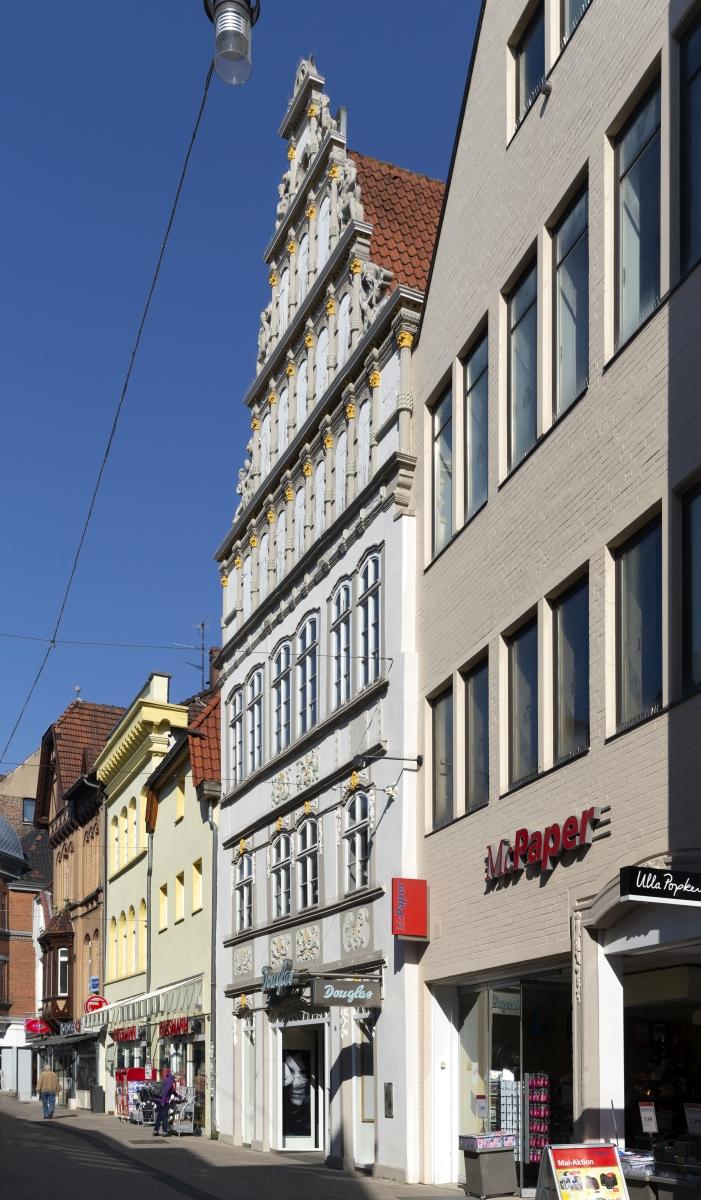 seitliche Ansicht von Osten
