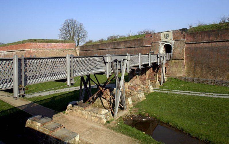 Die 1993 erbaute Pasqalinibrücke