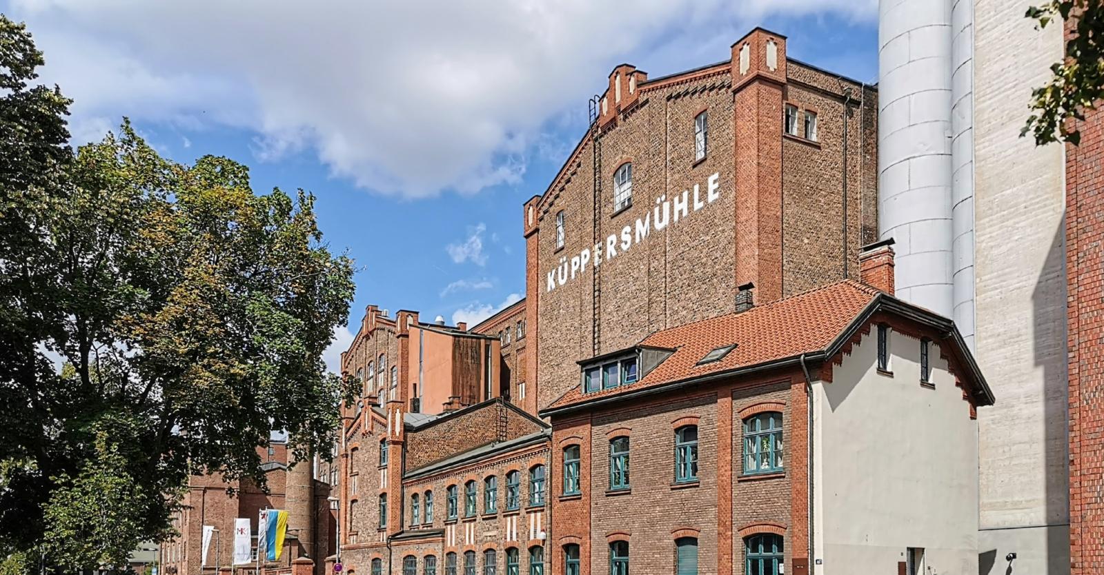 Straßenansicht Küppersmühle MKM Museum