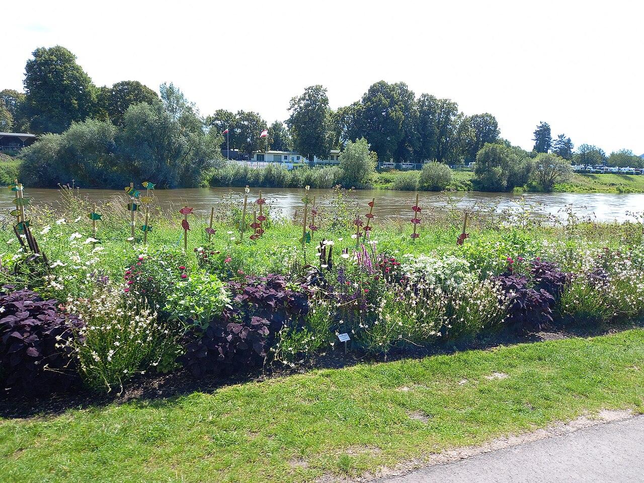 Promenade entlang der Weser