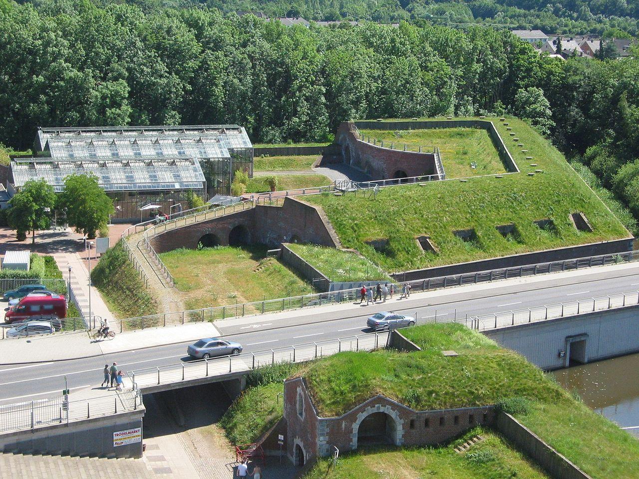 Luftbild Brückenkopfpark an der Aachener Landstraße
