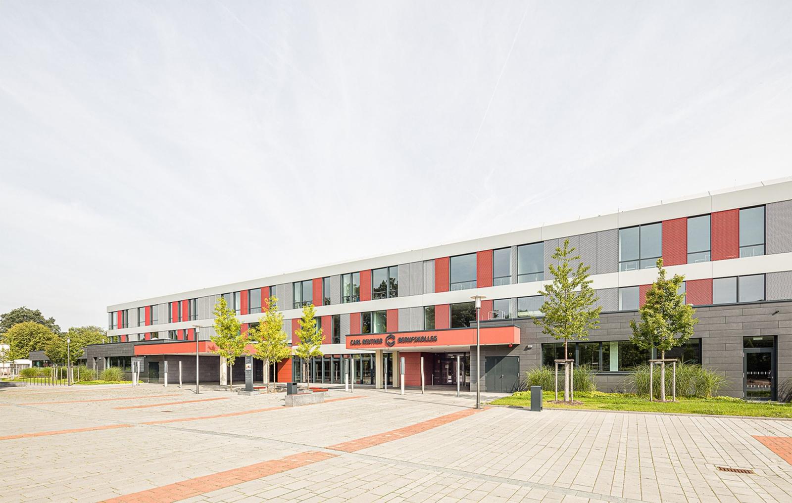 Haupteingang Süd, Fassadenperspektive