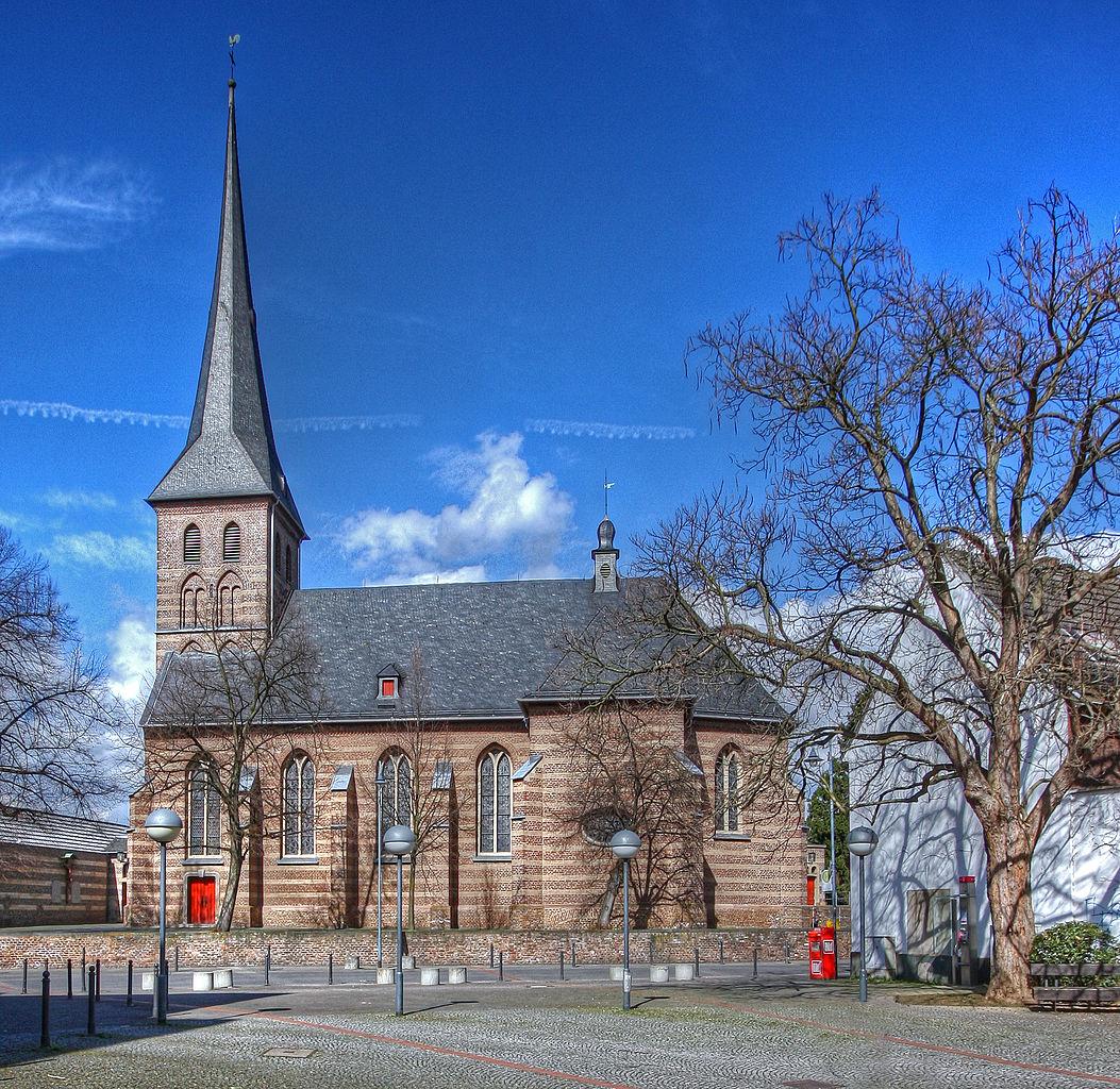 Kirche St. Alban in Liblar Südansicht