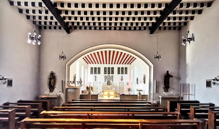Kircheninnenraum St. Georg in Küntrop