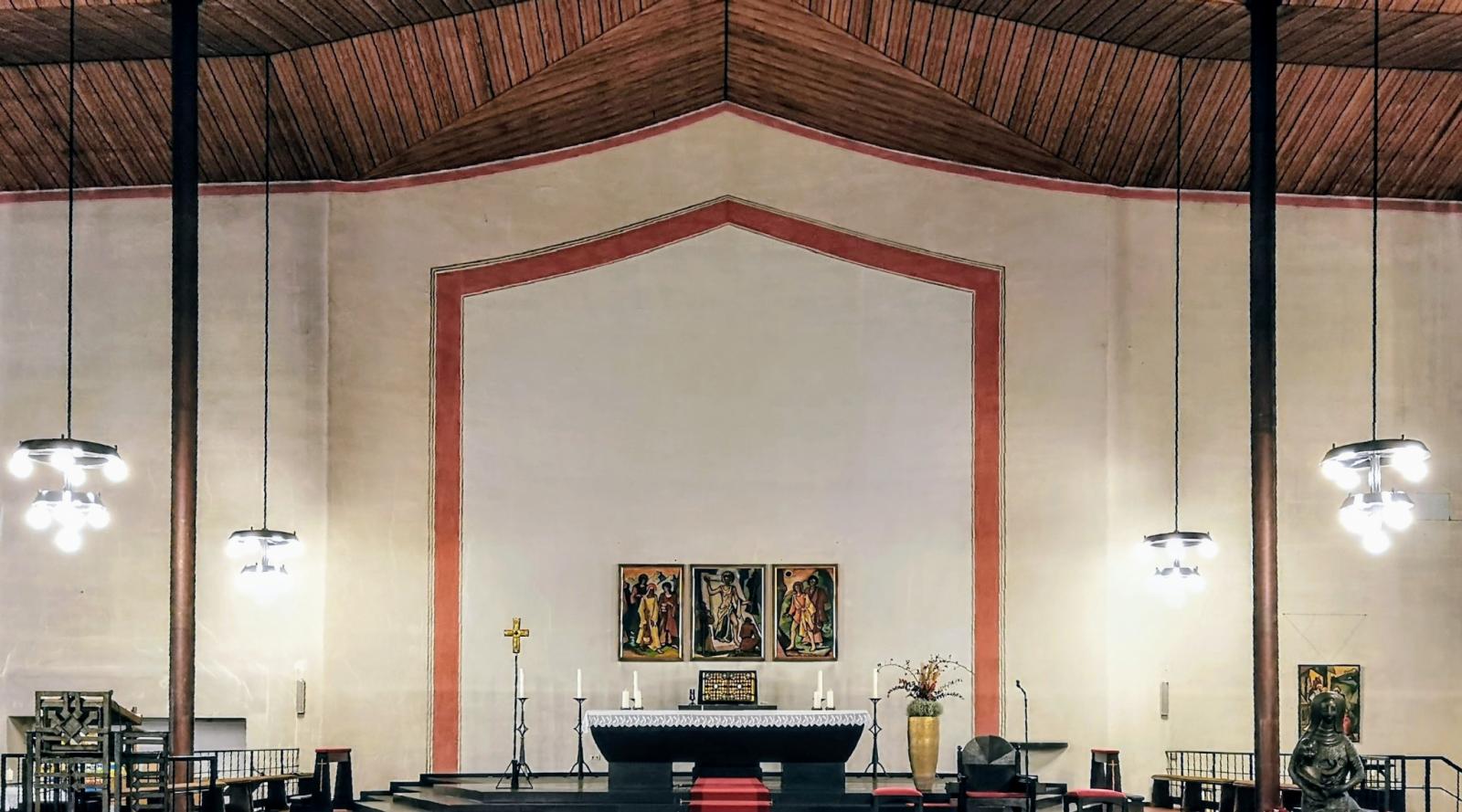 Blick zum Altar, St. Mariae Himmelfahrt in Ochtrup