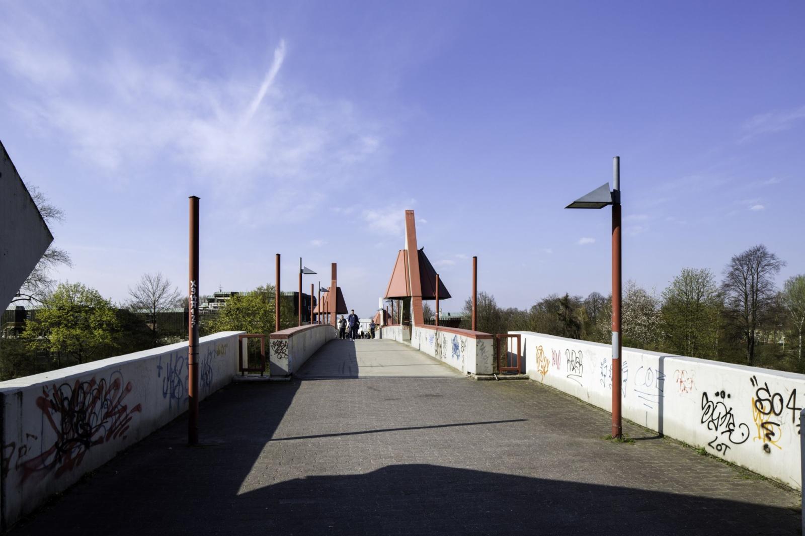 Hochstadenbrücke (vor der Sanierung)