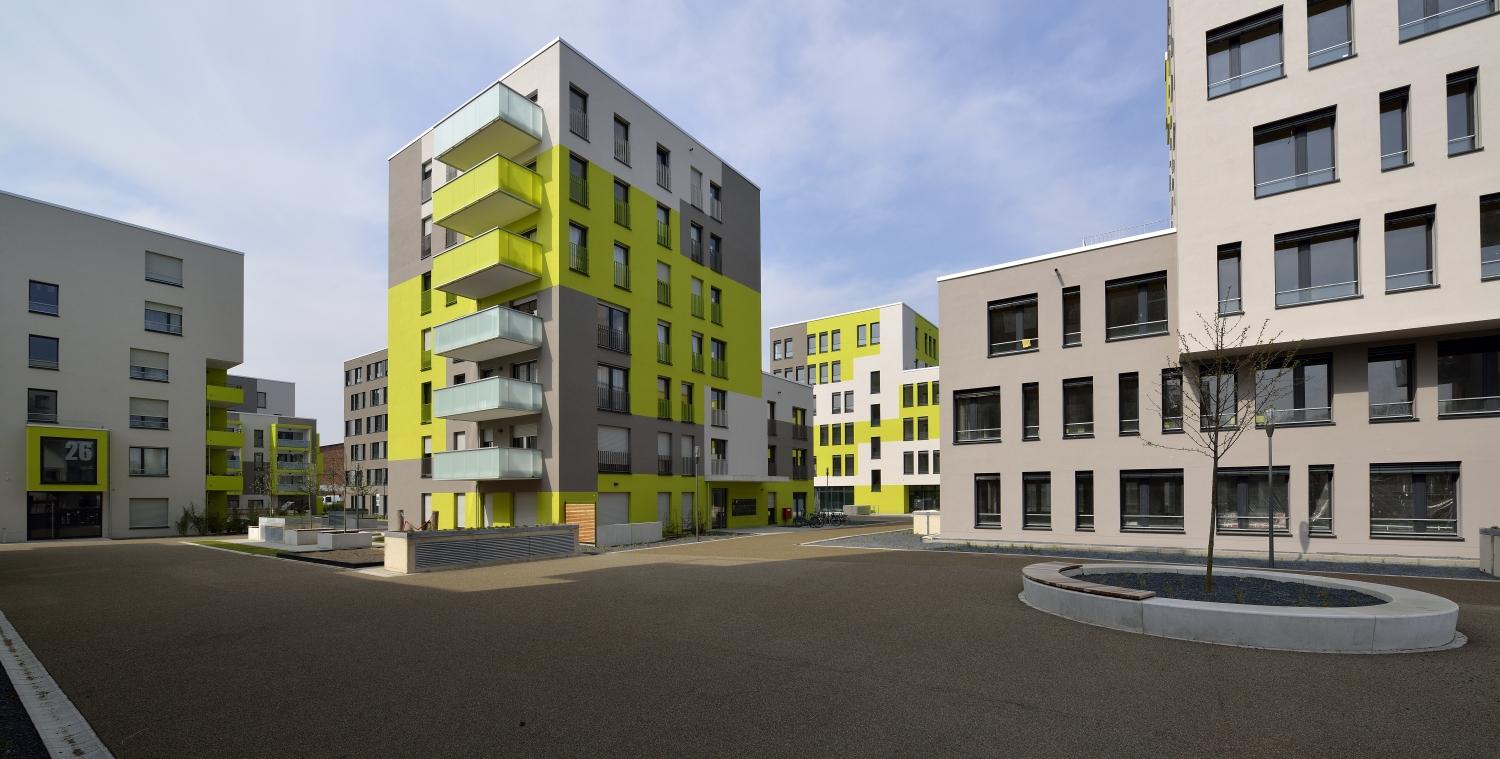 Außenperspektive, Anordnung und Höhenentwicklung der Baukörper