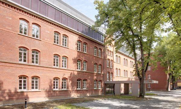 Mannschaftsgebäude (Bestandssanierung)