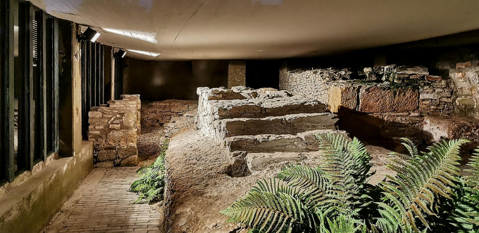Innenansicht Archäologischer Schutzbau