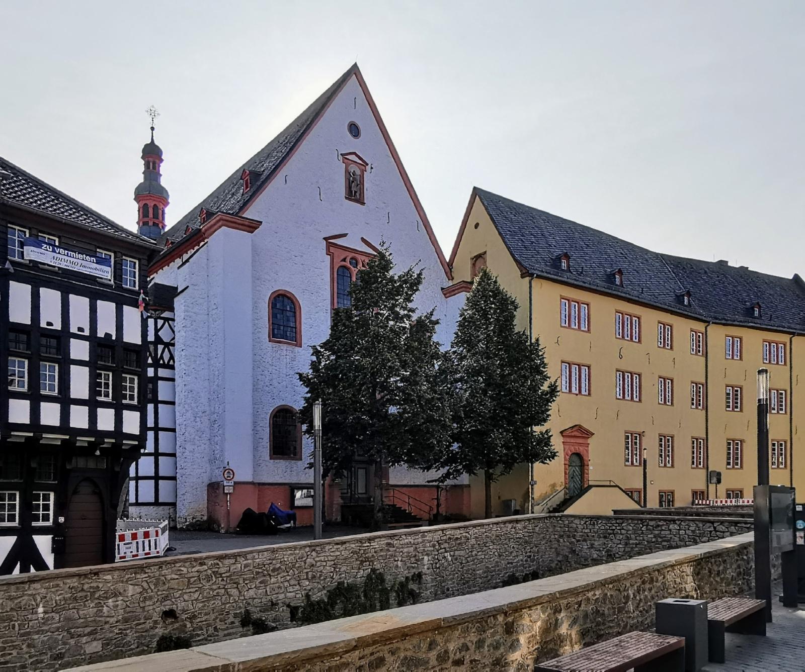 Straßenansicht St. Donatus