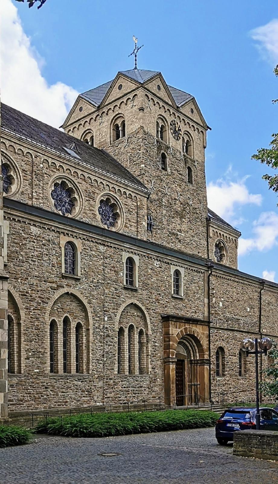 Nordseite Abteikirche St. Liudger Werden