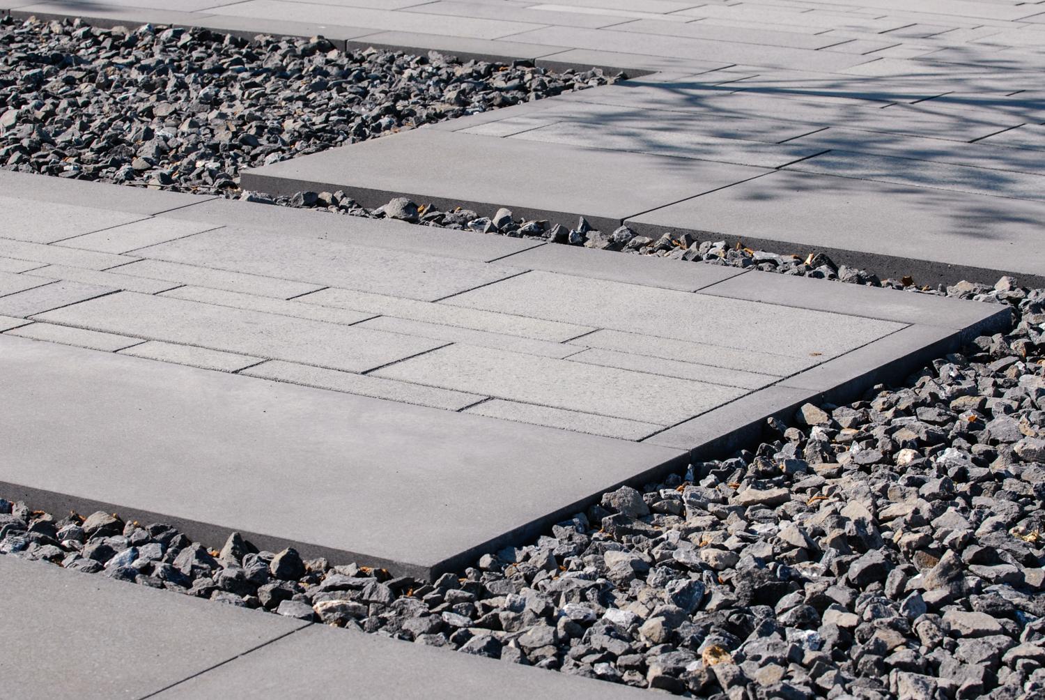 Quartiersplatz, Detailbild Bodenbeläge