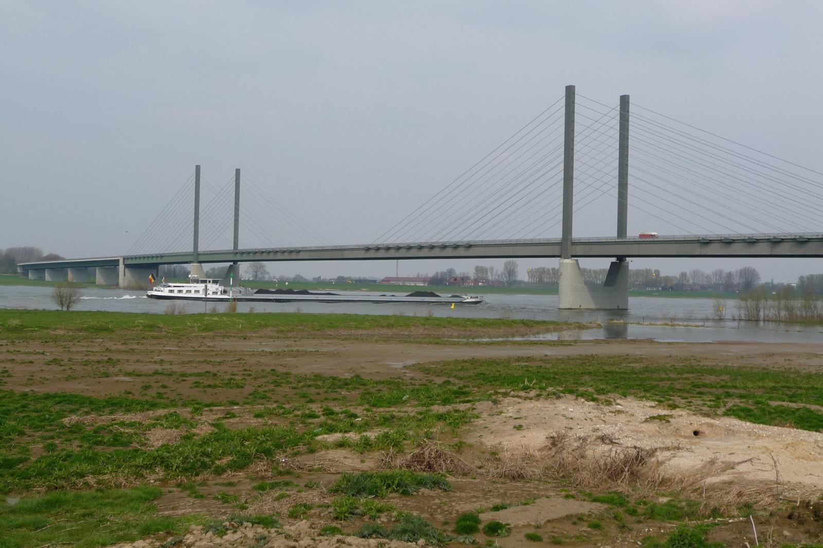 Rheinbrücke Rees-Kalkar