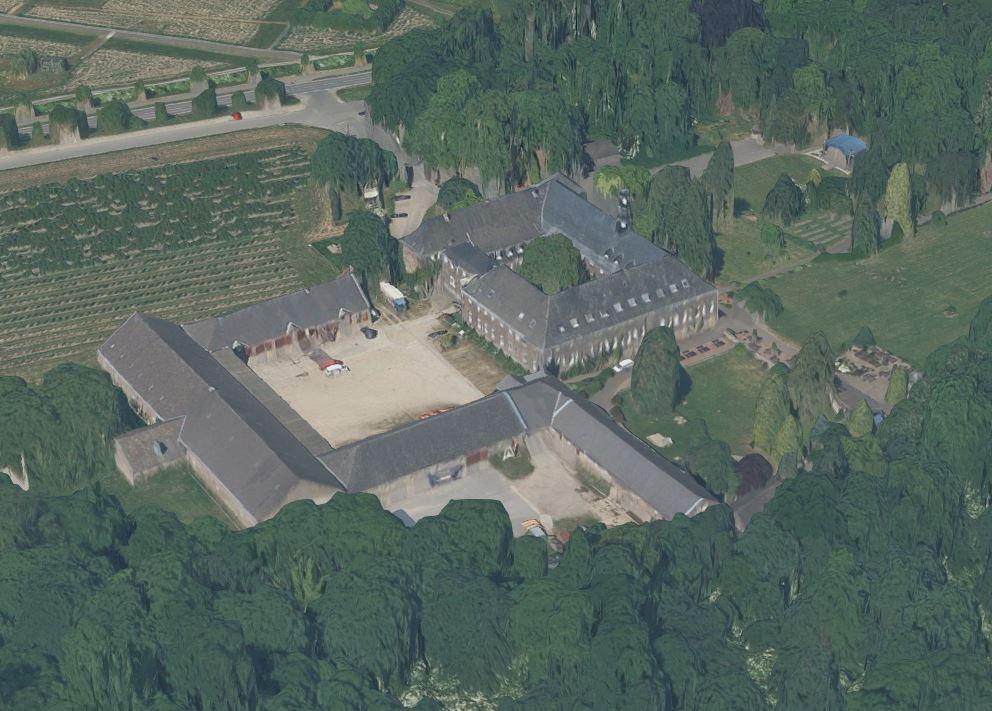 Nikolauskloster in Jüchen von oben