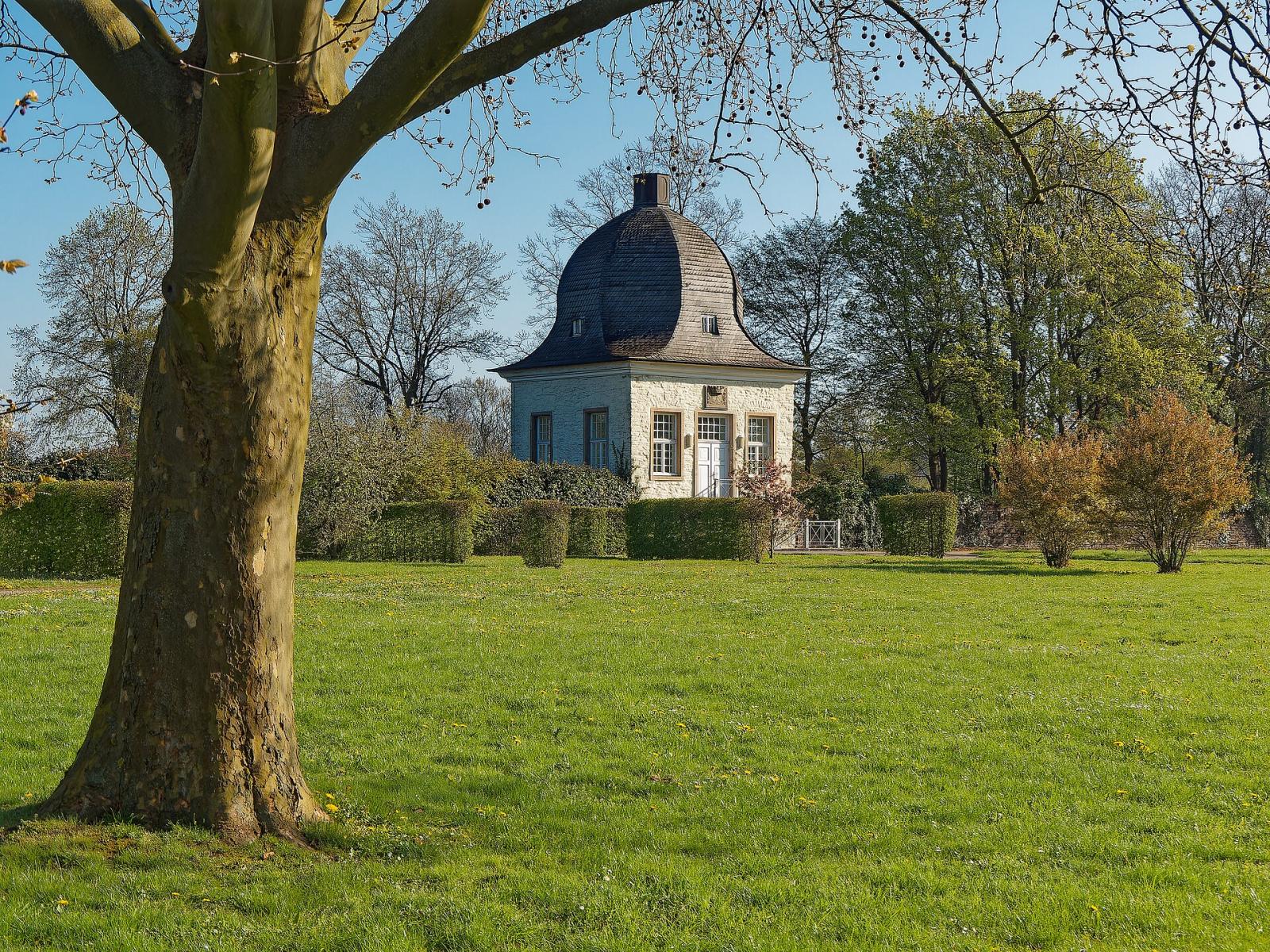 Gartenpavillon