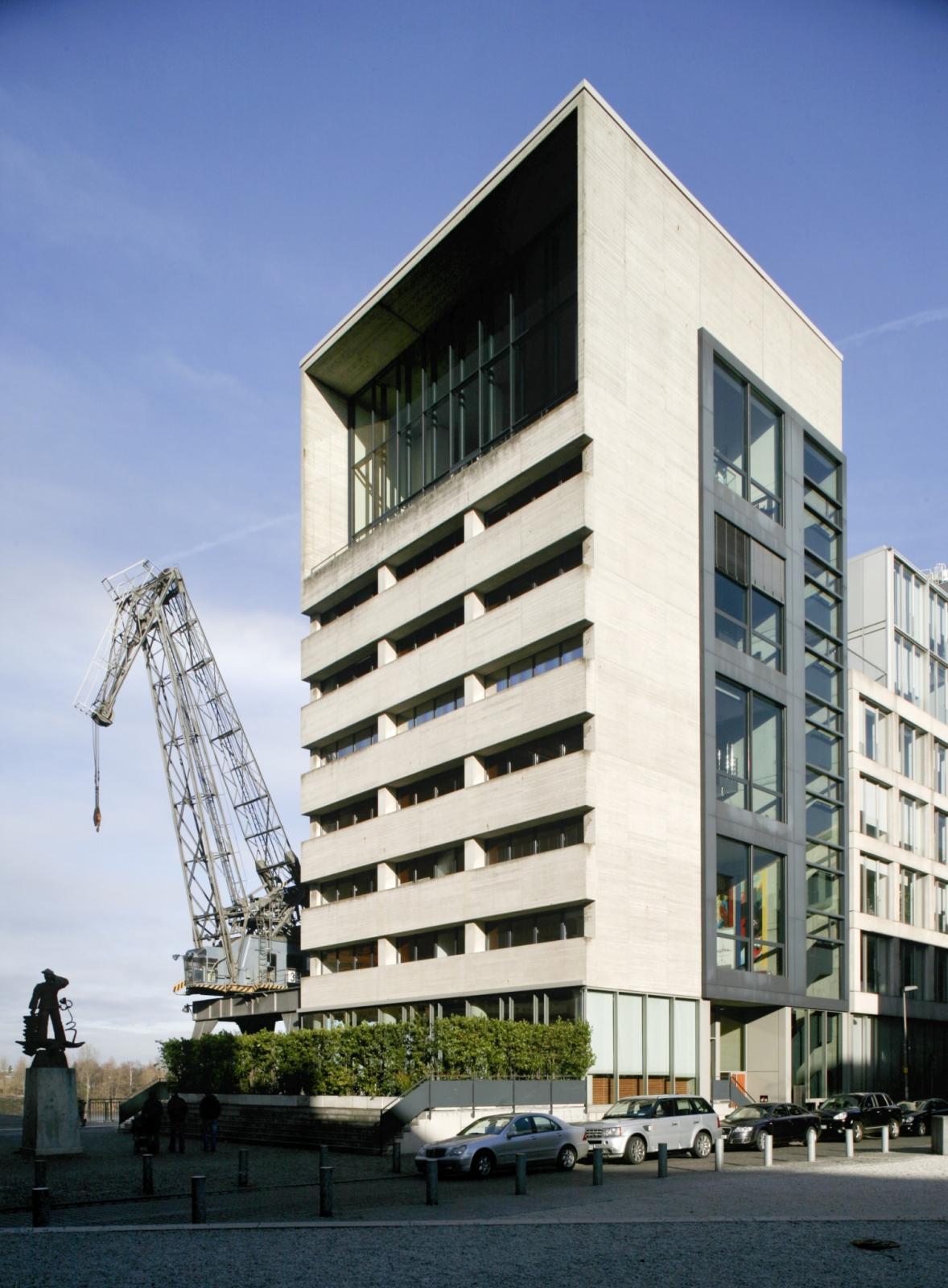 Bürogebäude Kaistraße 16