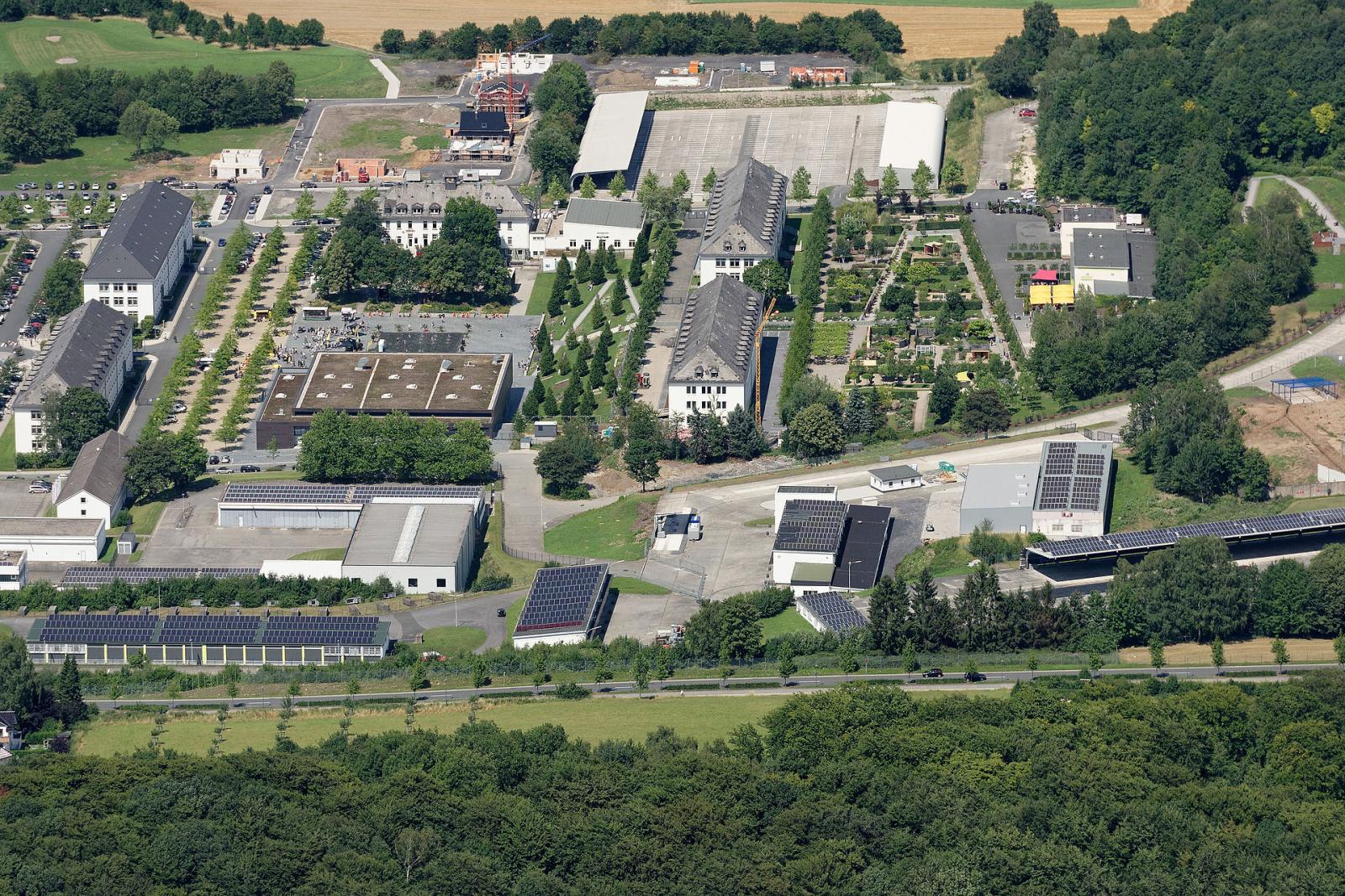 Luftaufnahme Ehemalige Blücherkaserne und Teil des Sauerlandparks