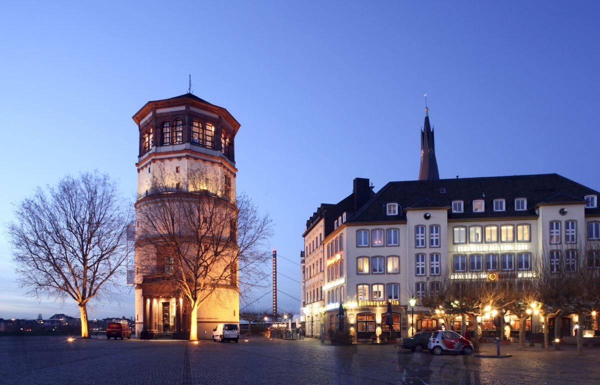 Schlossturm in der Düsseldorfer Altstadt