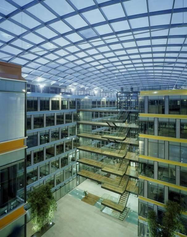 Atrium Spherion - klimagerechte Architektur