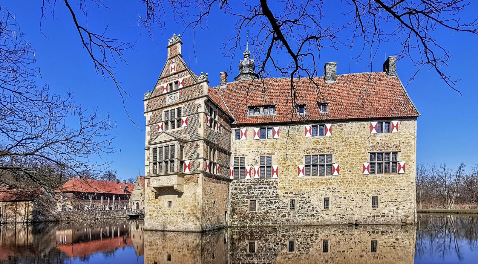 Burg Vischering, Ansicht von Süden mit Vorbau
