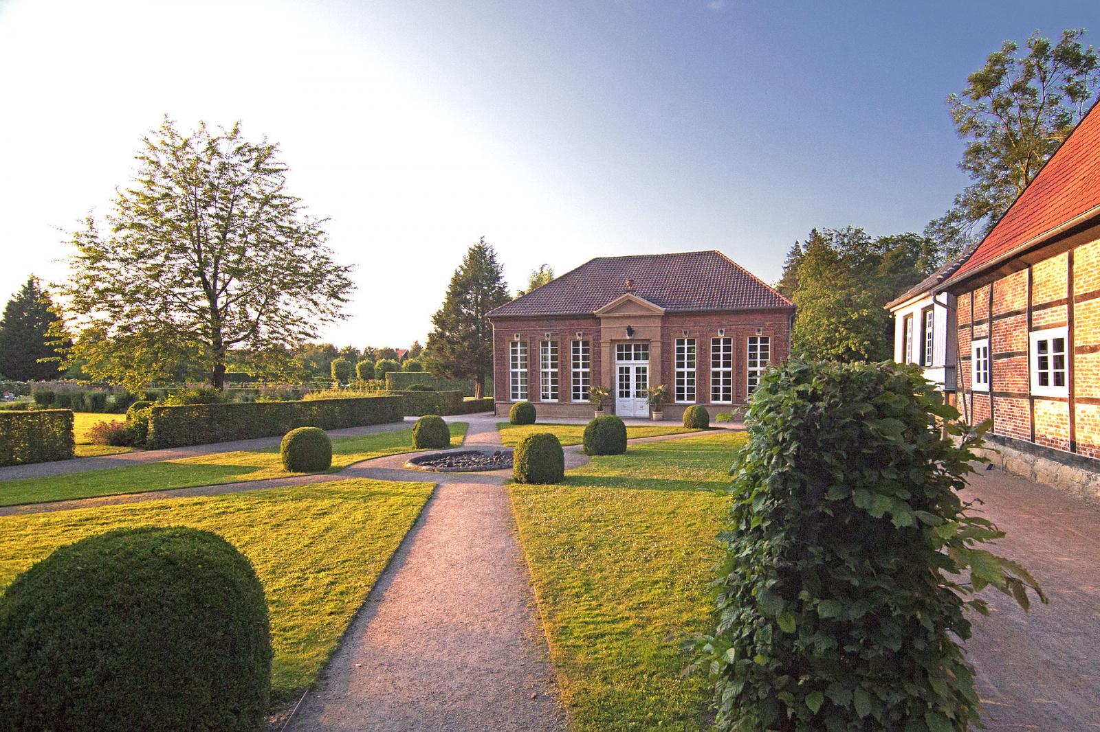 Orangerie und Schlossmühle im Schlossgarten
