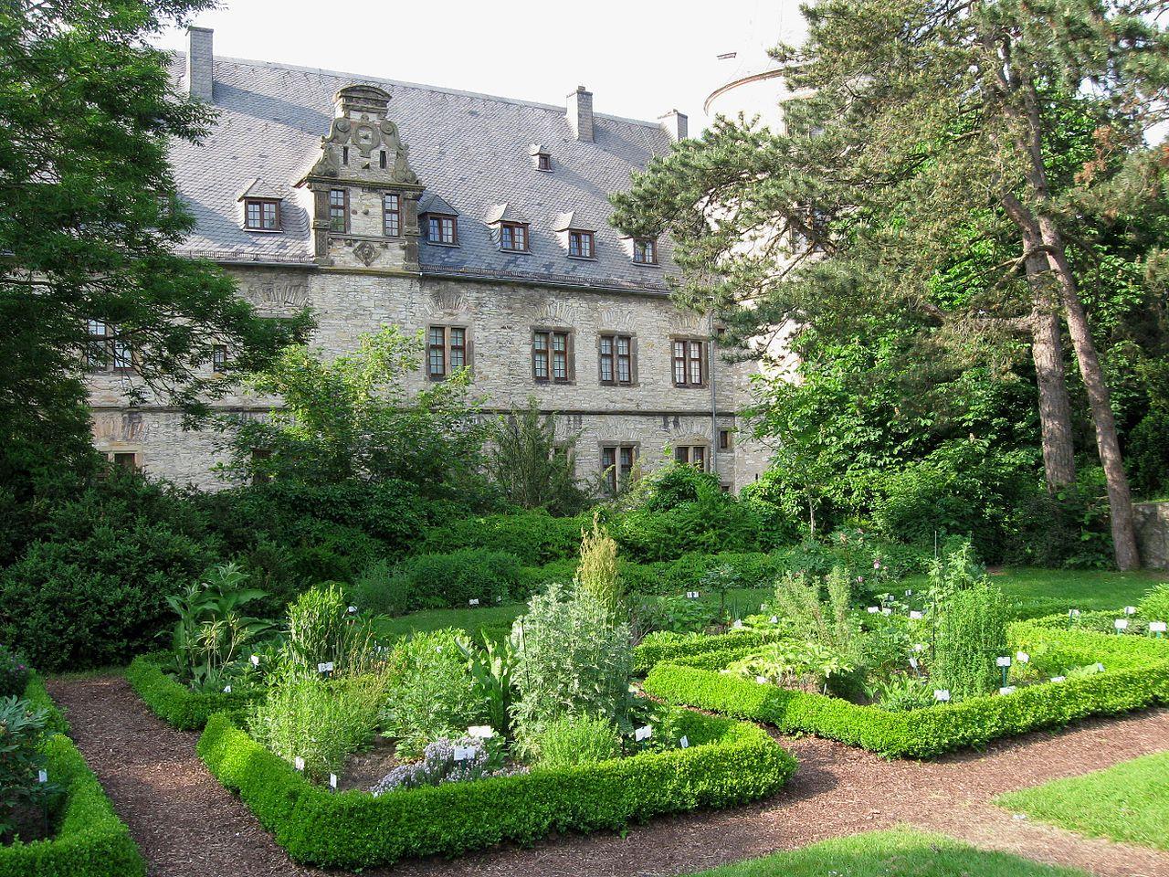 Gartenanlage im Süden