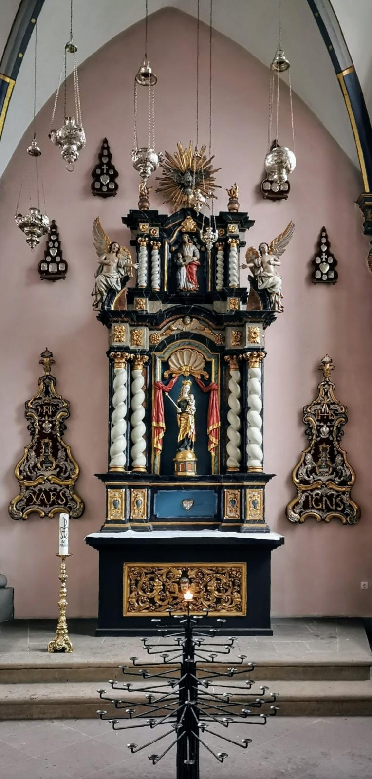 rechter Seitenaltar