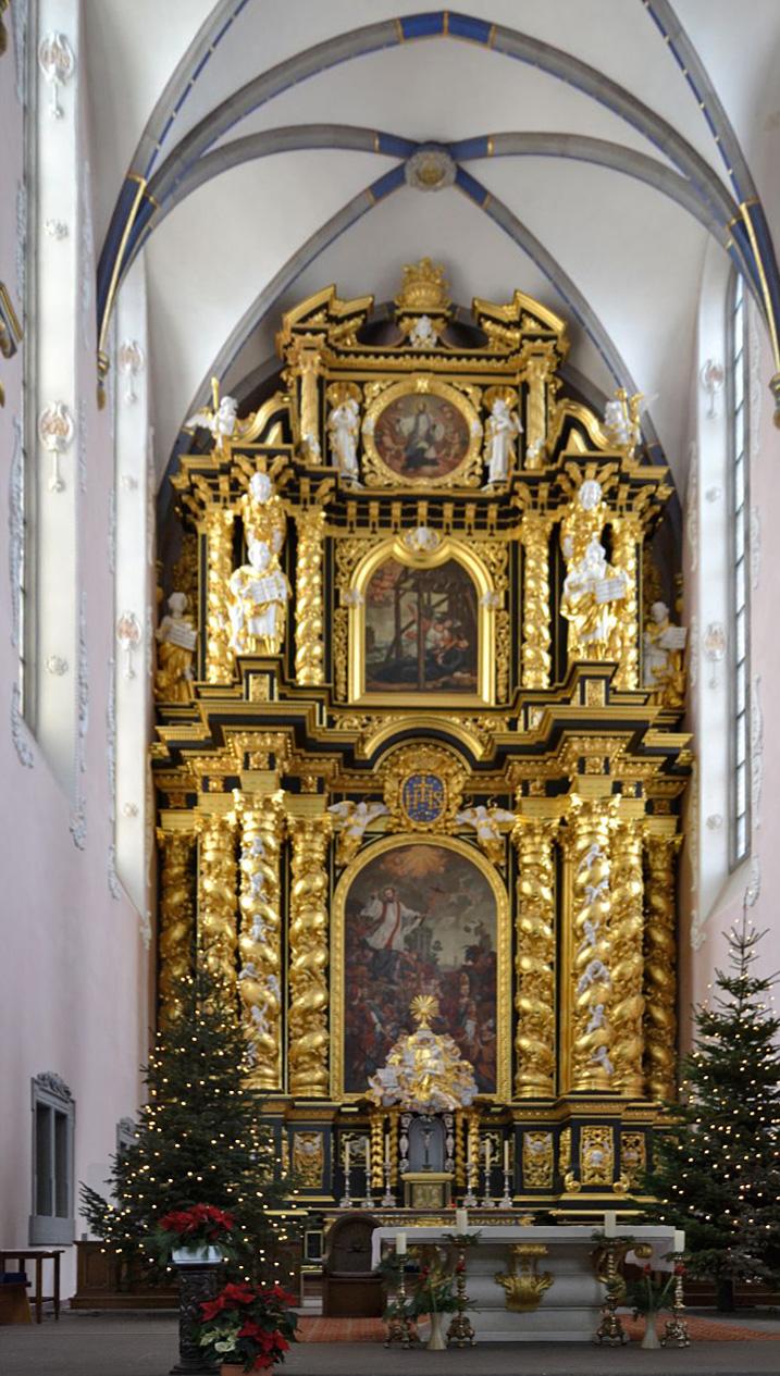 Chor mit Hochaltar St. Franz Xaver