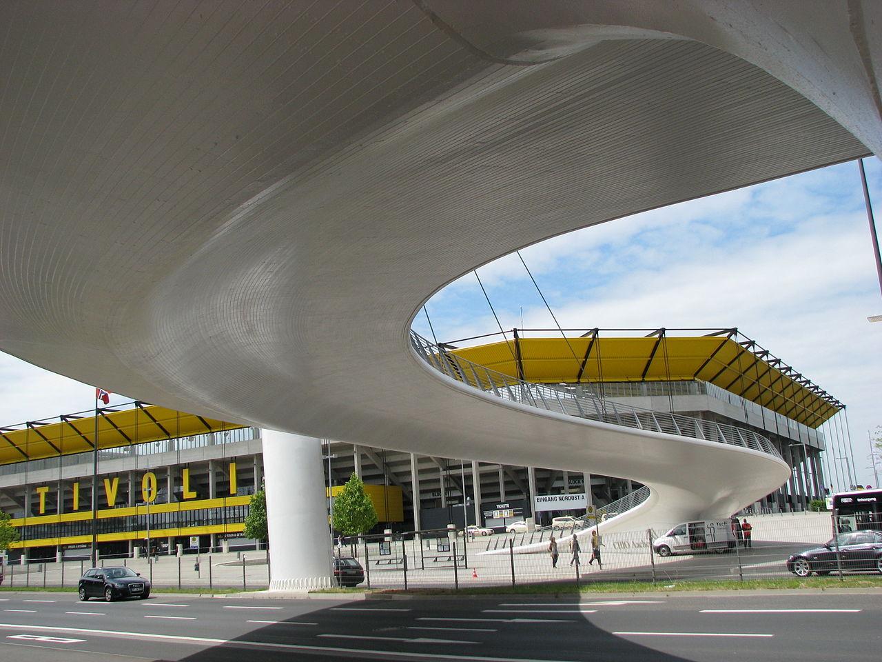 Unterseite der CHIO Brücke