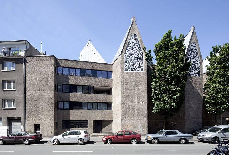 Bebauung entlang der Krefelder Straße