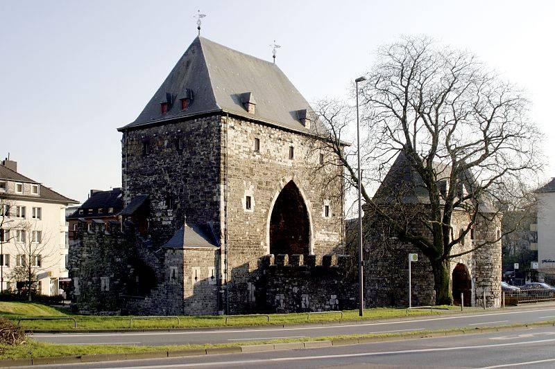 Gesamtansicht Ponttor