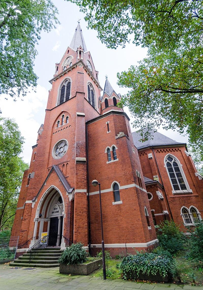 Außenansicht Kreuzeskirche Duisburg-Marxloh