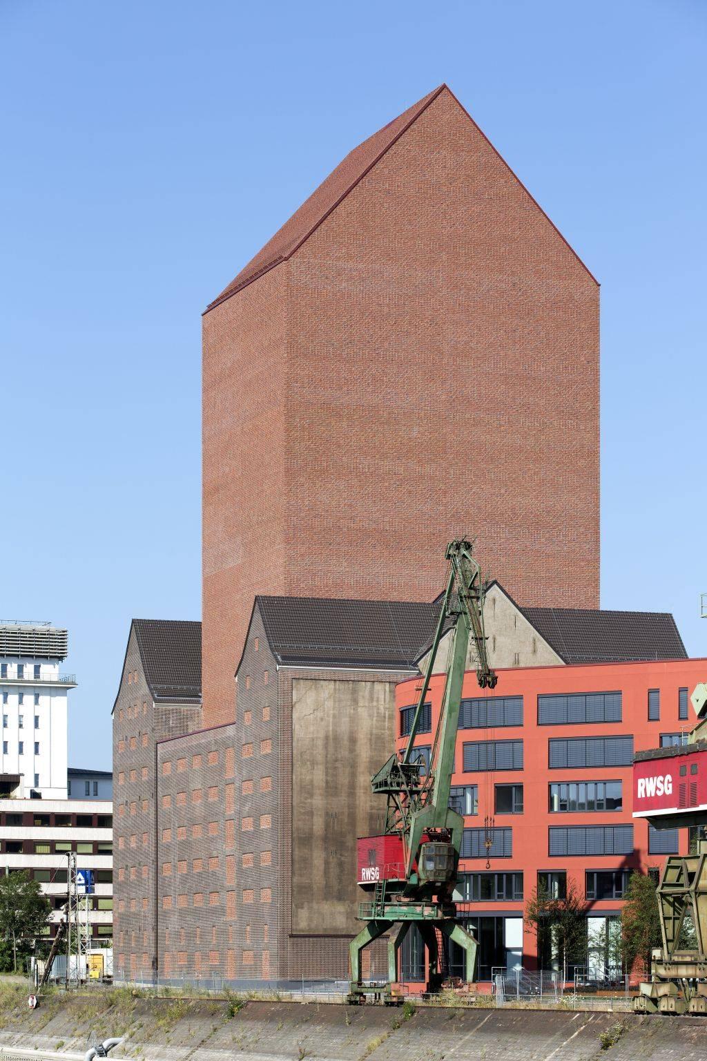 Speichergebäude Landesarchiv NRW mit Erweiterung