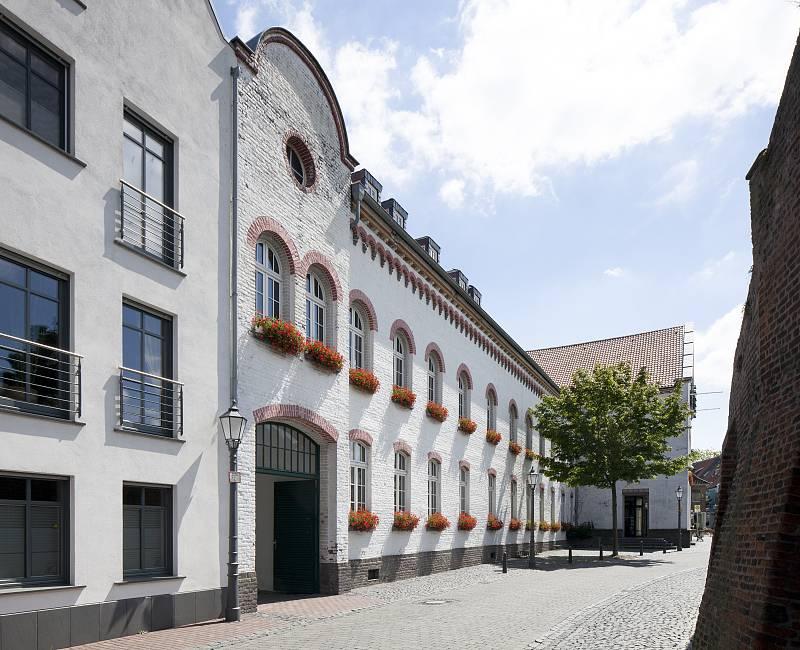 Südlicher Seitentrakt des ehem. Kartäuserklosters