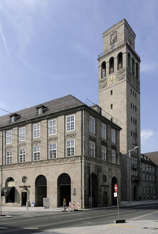 Blick auf Rathausturm