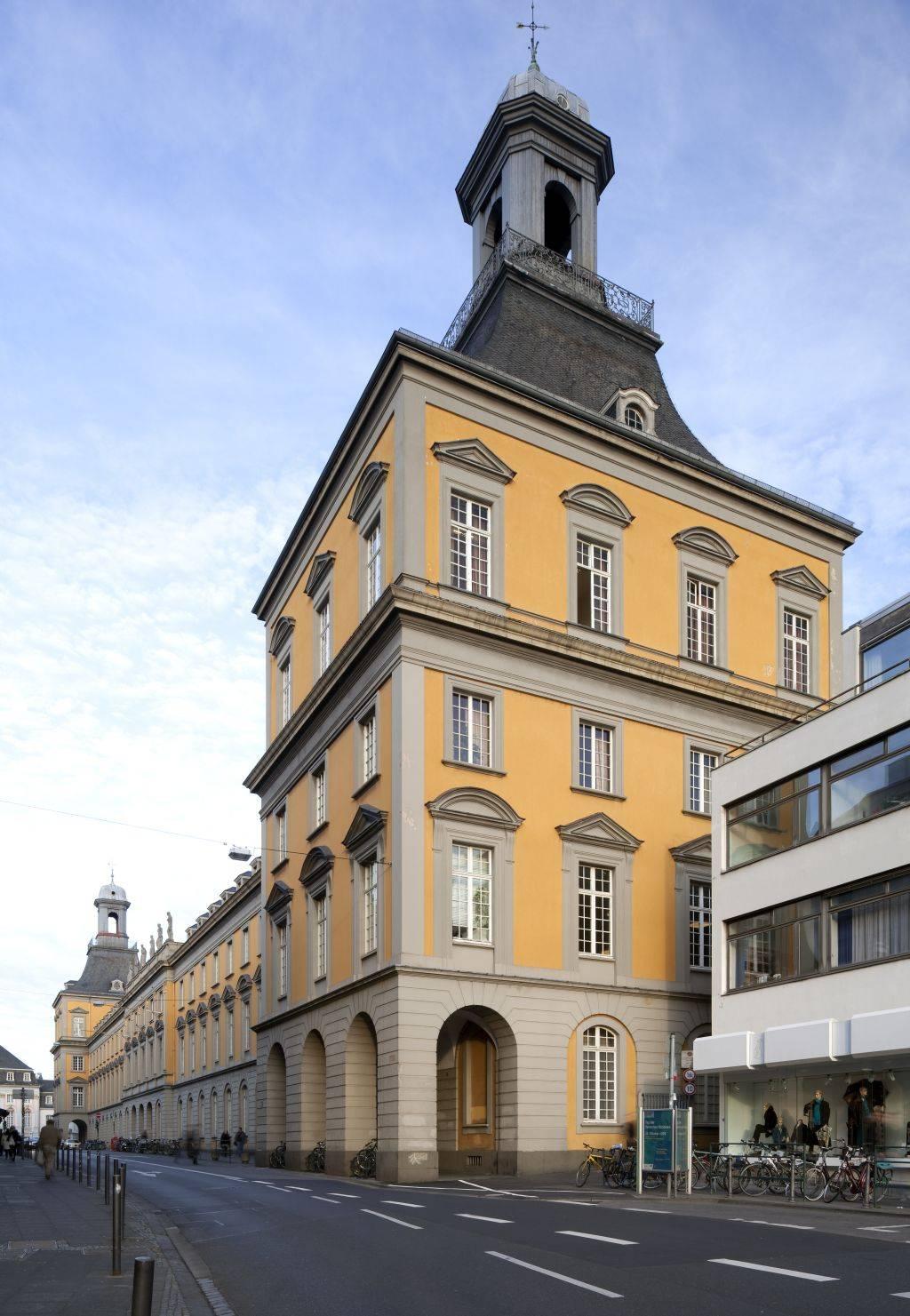Eckpavillon des Schlosses