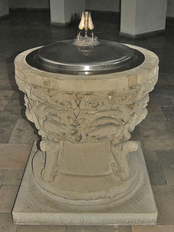 Taufstein, um 1240