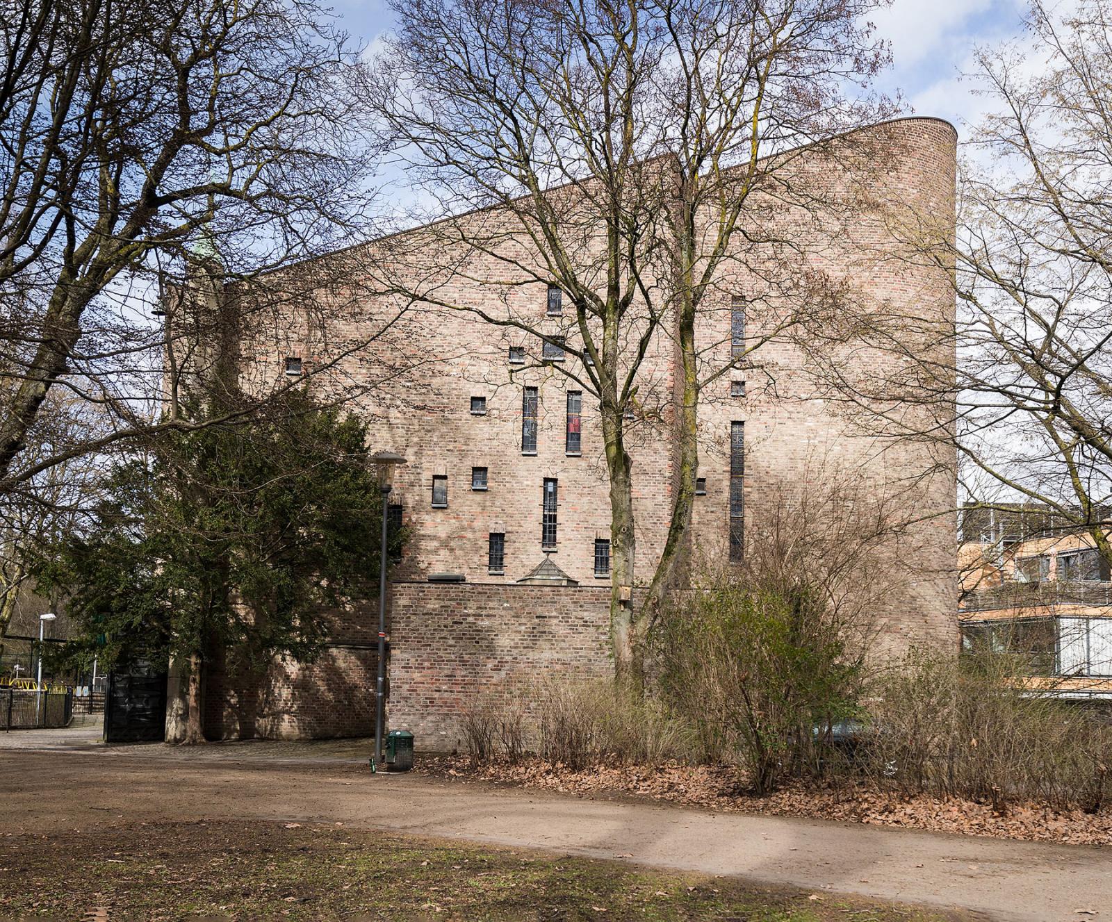 Südostansicht Neu St. Alban Köln