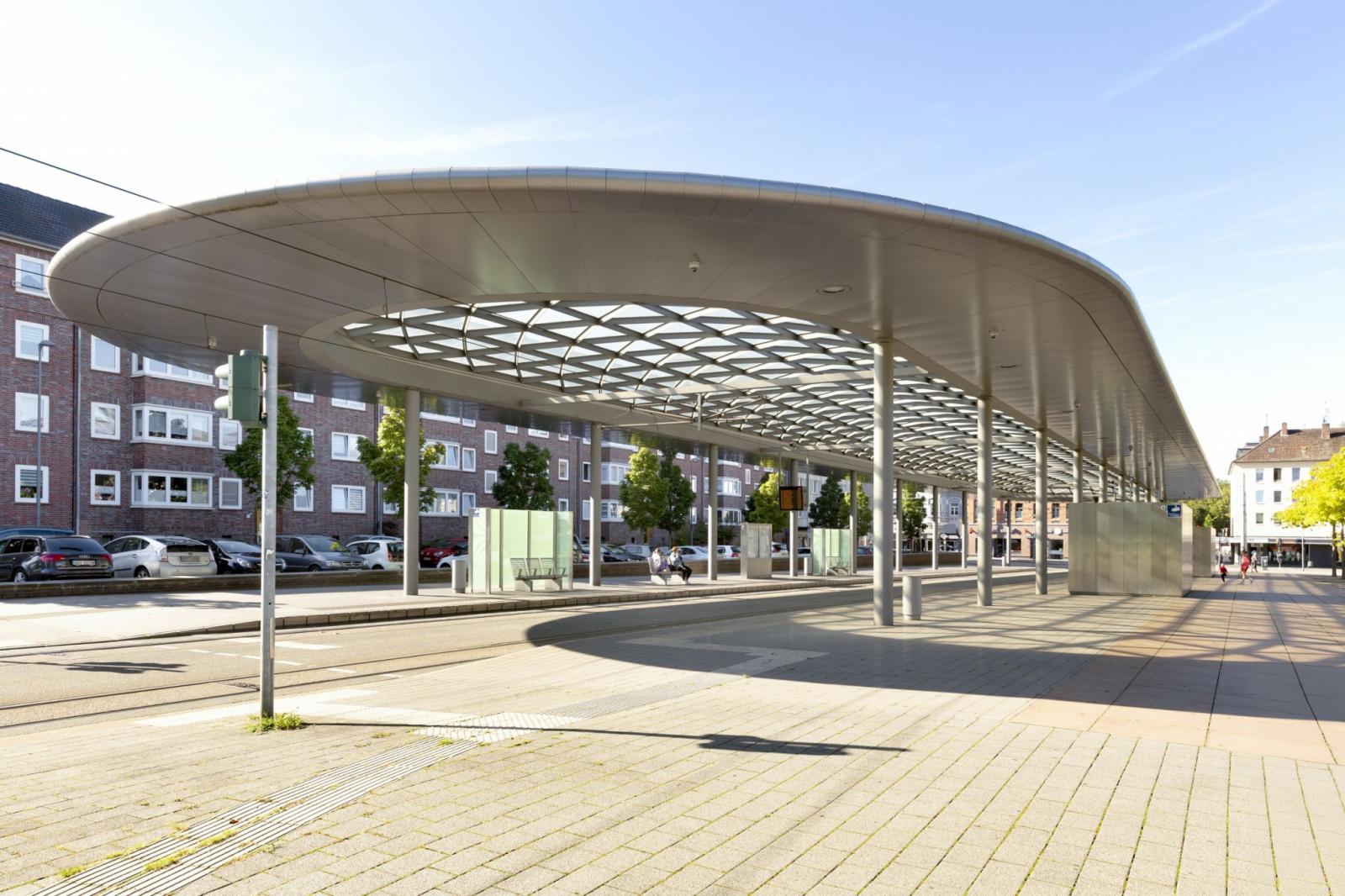 Busbahnhof Buschmannshof mit Überdachung