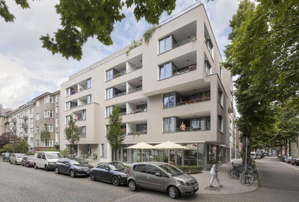 Gesamtansicht der Straßenfront des Friedrich-Lamerdin-Hauses
