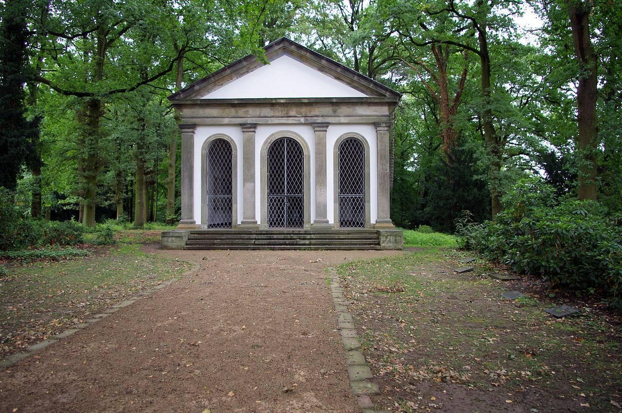 Das ehemalige Mausoleum der Familie Stietencron
