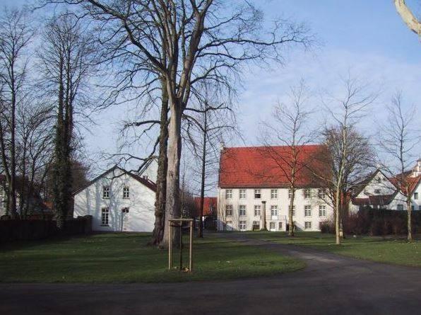 Ehem. Annenhof, mit Garten