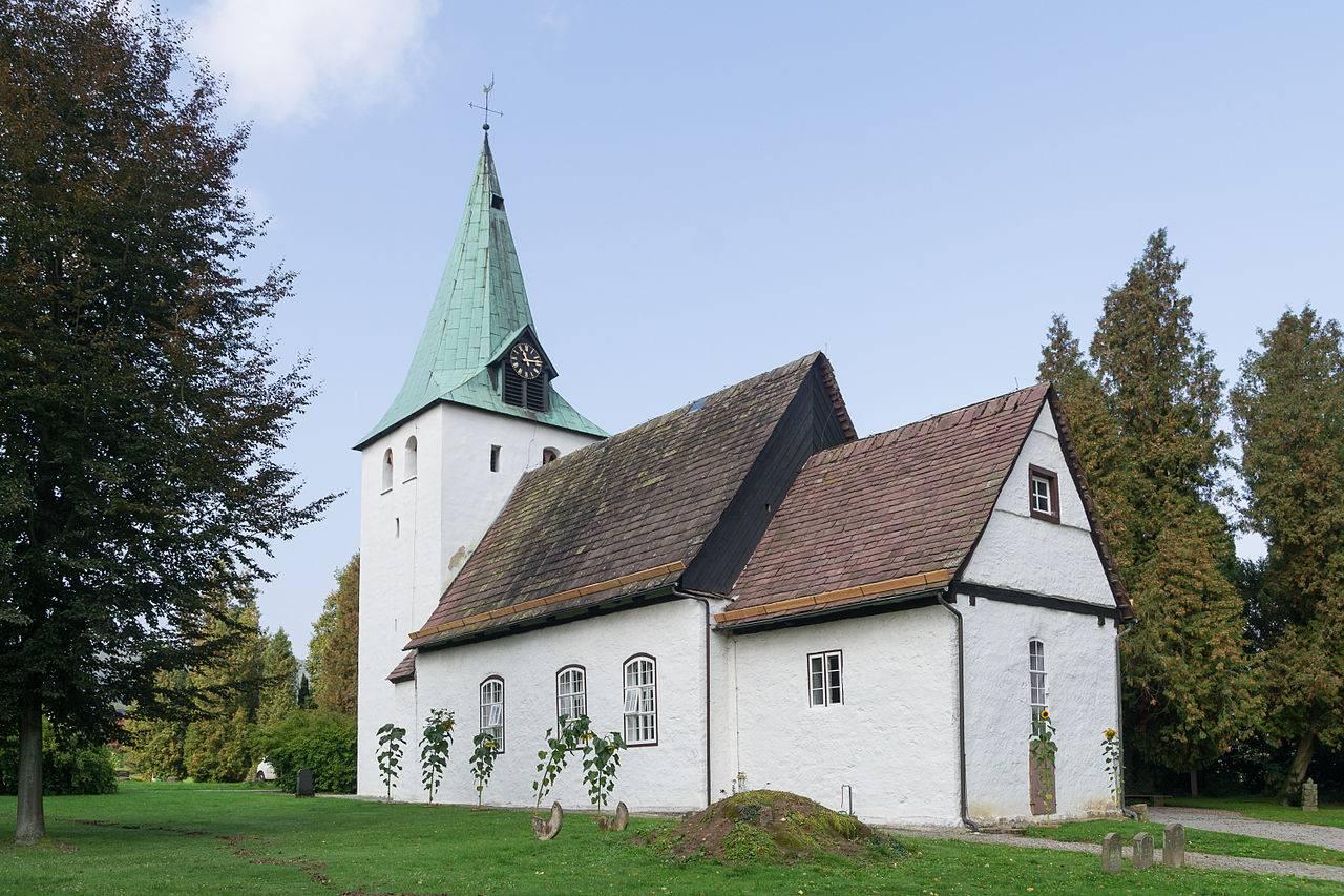 Ev.-Ref. Kirche Elbrinxe, von Südosten