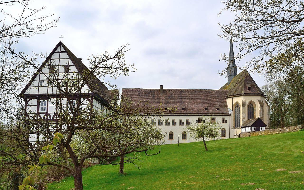 Pfarrhaus, Kapitelsaal und Klosterkirche Falkenhagen