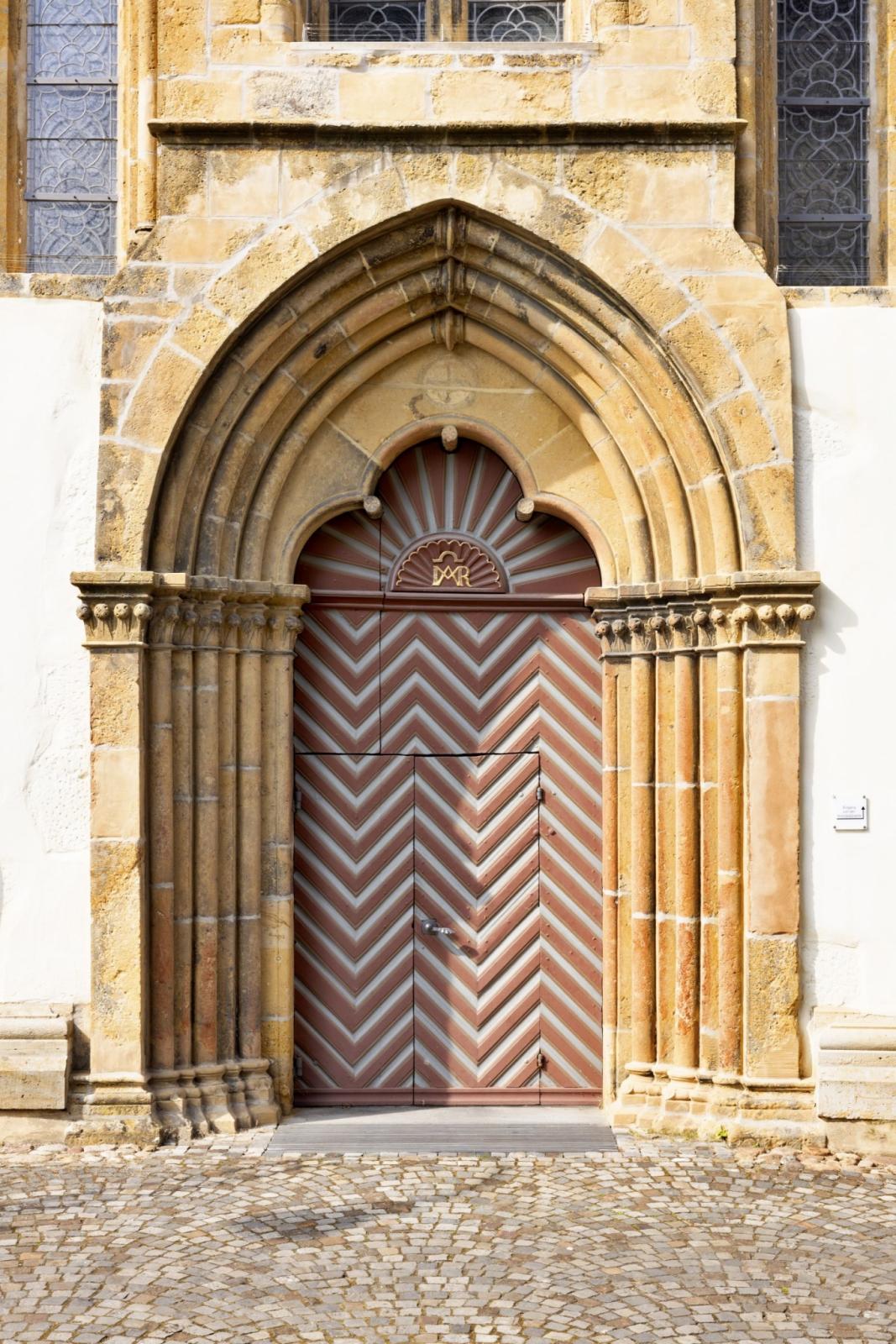 Portal Querhaus
