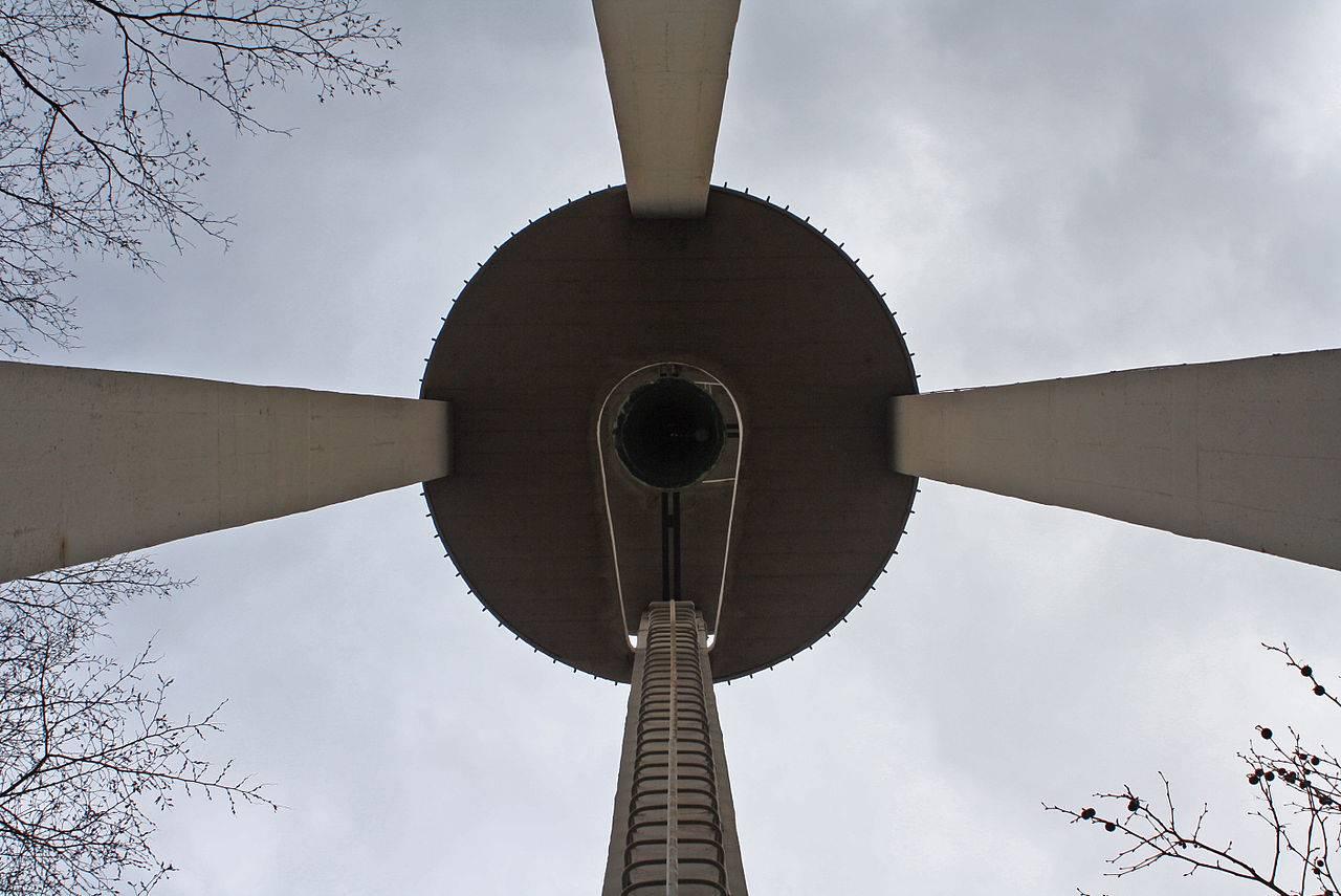 Blick in den Glockenturm von St. Josef