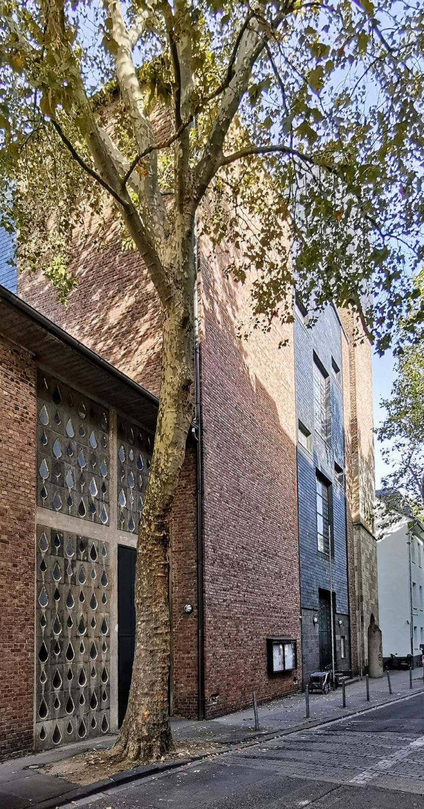 Straßenansicht St. Mechtern