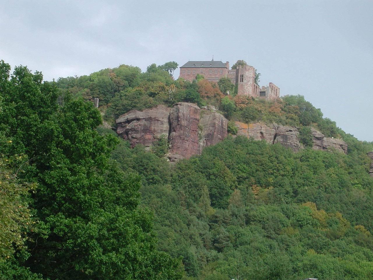 Ansicht der Burg von Süden