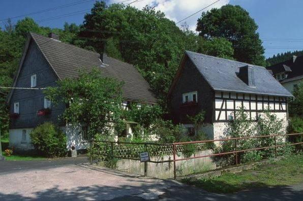 ehemalige Wassermühlenanlage, Brückenstraße 7